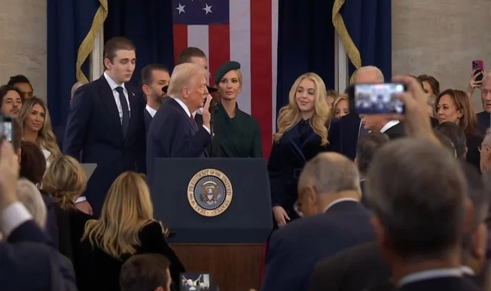 Asume Trump como Presidente de EU