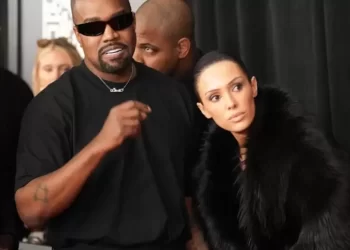 Kanye West, expulsado de su agencia por comentarios antisemitas