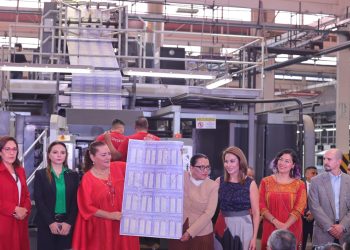Arranca INE impresión de más de 600 millones de boletas para elección judicial
