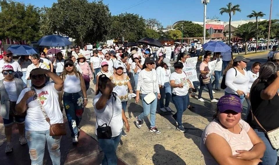 Frena Claudia Sheinbaum reforma al ISSSTE, ante protestas de CNTE