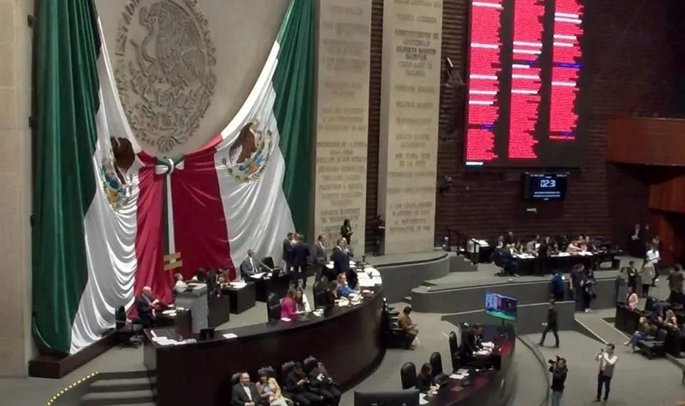 Avalan diputados reforma a Ley de Amparo