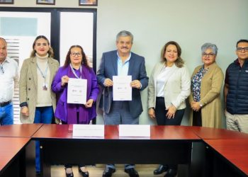 Suma ISEA a estudiantes de ITH en la labor de disminuir el rezago educativo