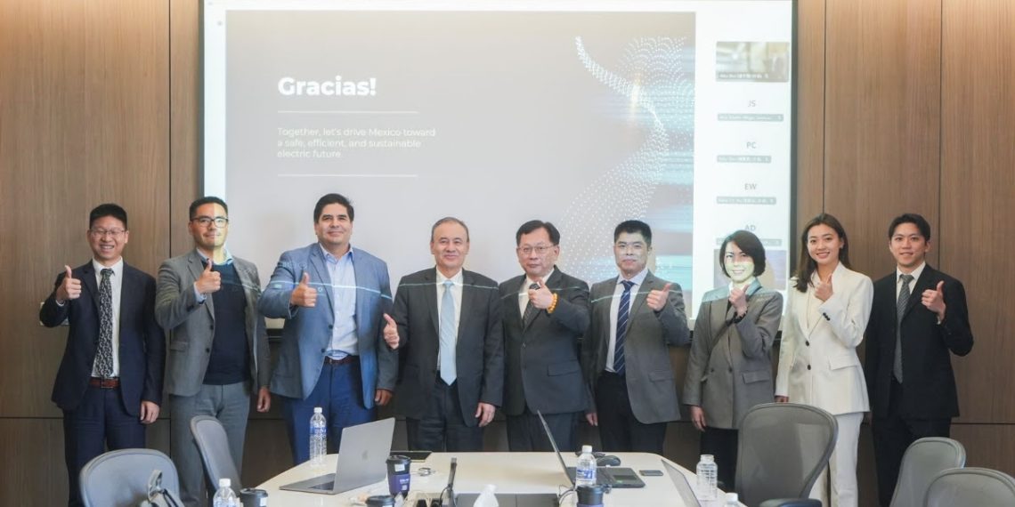 Gobierno de Sonora y FOXCONN fortalecen cooperación en electromovilidad y automatización