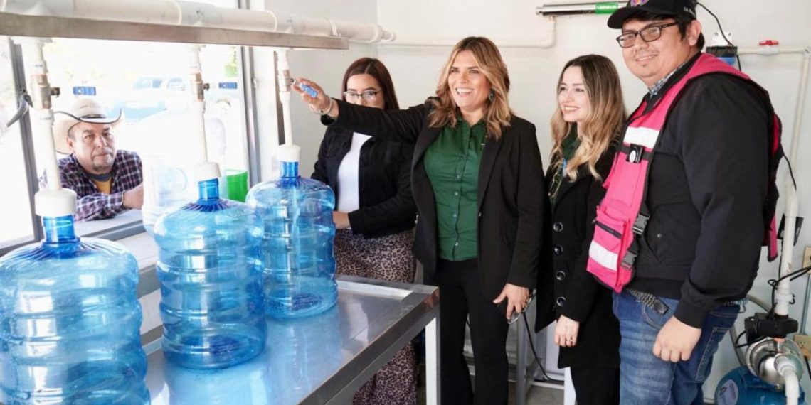 Gobierno de Sonora garantiza acceso al agua potable en Carbó con entrega de purificadora