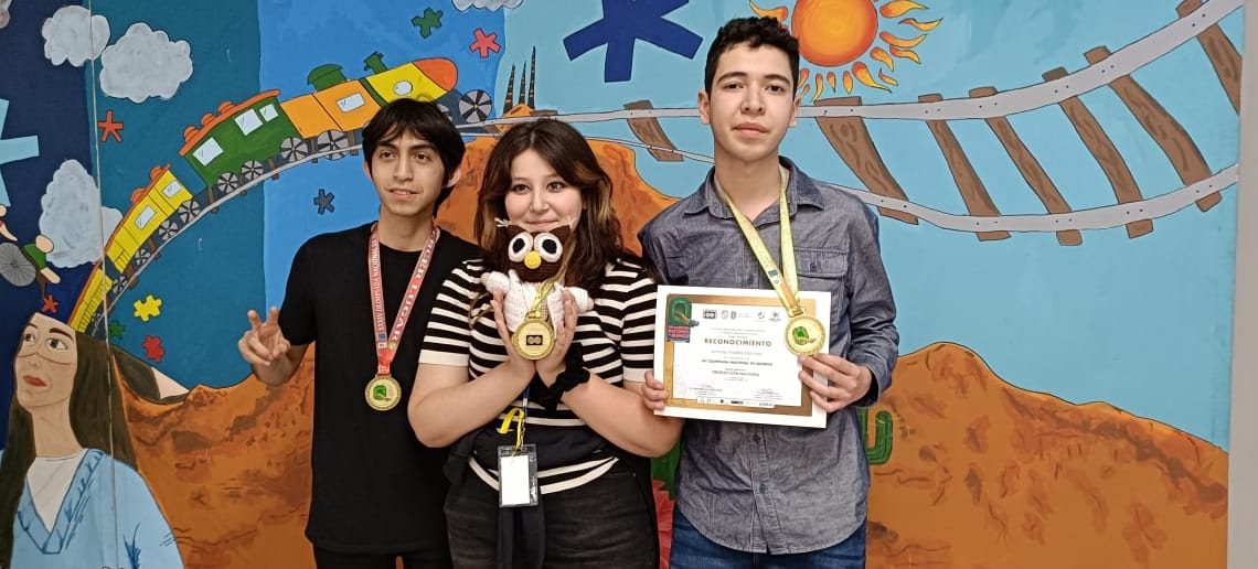 Ganan alumnos de Cobach Sonora oro y bronce en Olimpiada Nacional de Química 2025