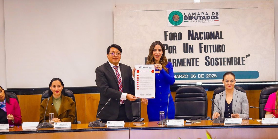 Lleva a cabo Diputada Diana Karina Barreras, foro “Por un Futuro Familiarmente Sostenible”
