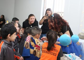 Disfrutan excursión minera estudiantes de primaria