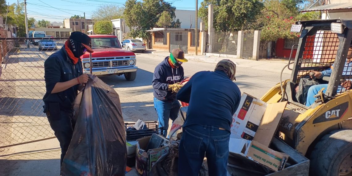 Acerca Ayuntamiento de Hermosillo servicios de descacharre y salud en Palo Verde Indeur