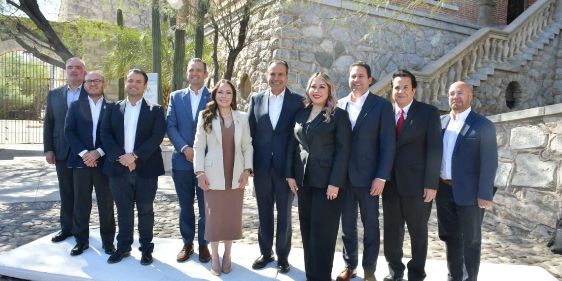 Destacan Ayuntamientos del país ejemplo de Antonio Astiazarán en el uso de energías renovables