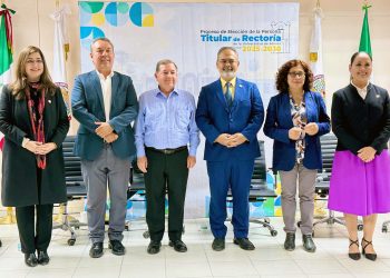 Se lleva a cabo el Foro con Aspirantes a la Rectoría en campus Santa Ana