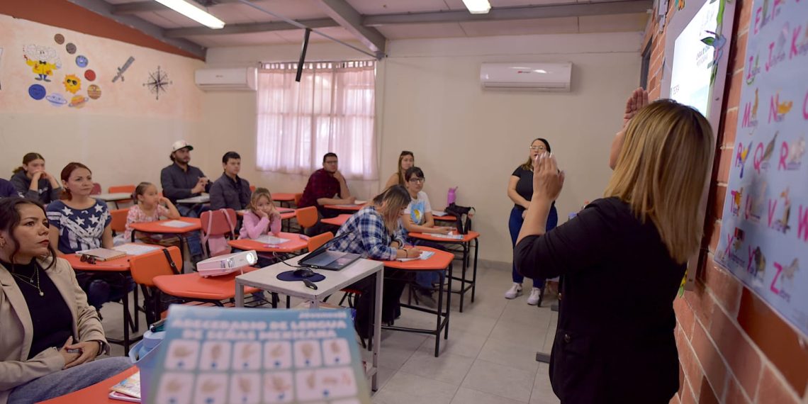 Impulsa IHJ la cuarta edición del Taller de Lengua de Señas Mexicana