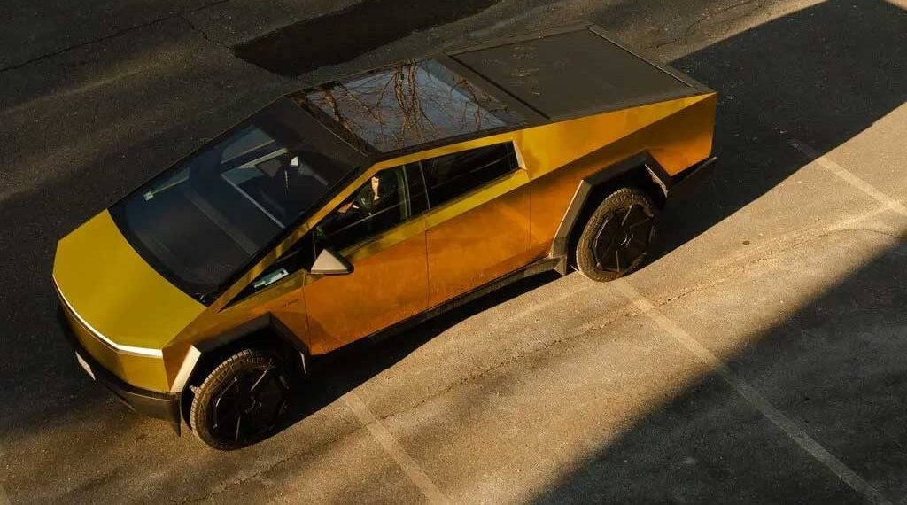 Tesla retira los Cybertrucks por desprendimiento de paneles de acero inoxidable