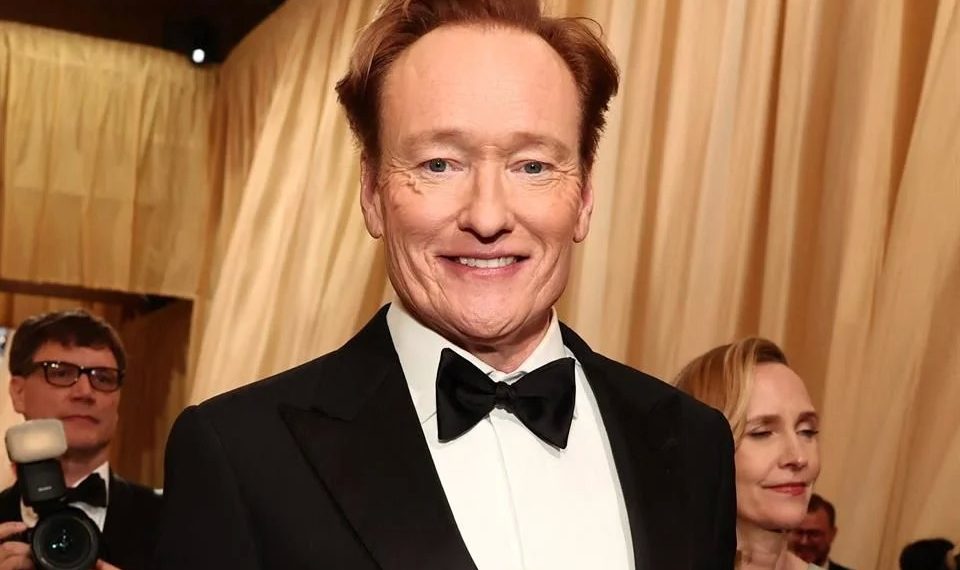 Repetirá Conan O’Brien como conductor del Óscar en 2026