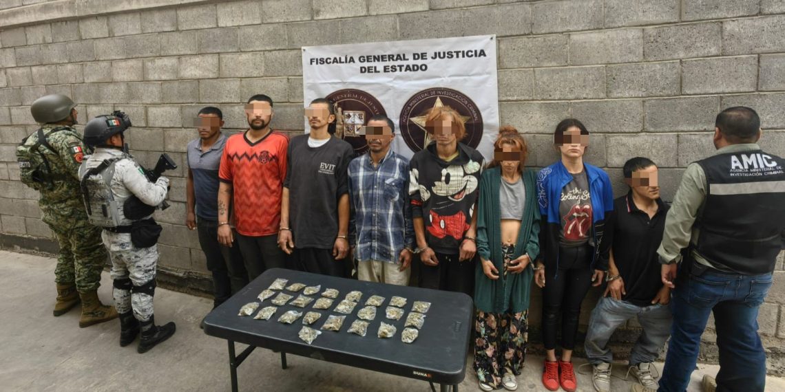 FGJES asegura a ocho personas y droga en cateo positivo realizado en Hermosillo