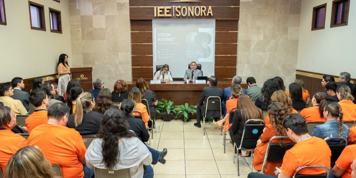 Celebra IEE Sonora ponencia: “Violencia política en razón de género contra las mujeres en internet”
