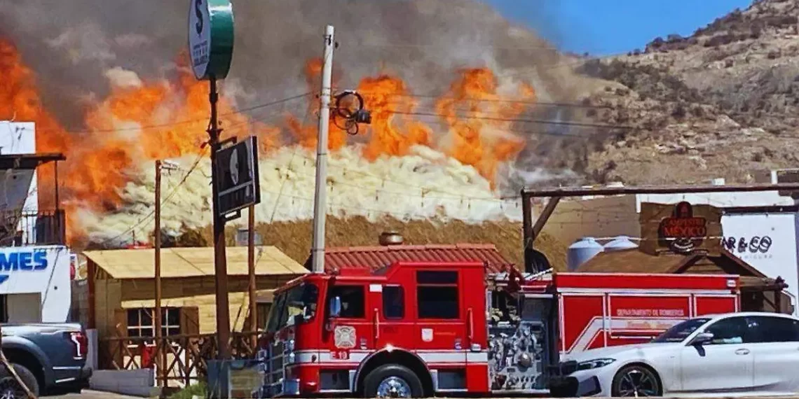 Se incendia restaurante al norte de Hermosillo