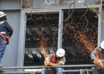 Hila tres meses a la baja la actividad industrial del país