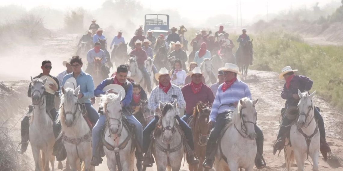 Diputado Ramón Flores recorre Guaymas, Empalme y San Ignacio R.M.