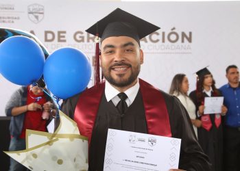 Policías egresados y familiares agradecen a Gobernador Durazo por crear carrera policial en la USP