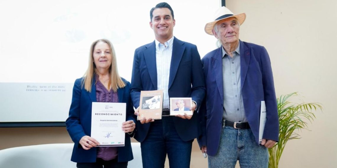 Acerca el Gobierno de Sonora arte y cultura de talla internacional a estudiantes universitarios: Froylán Gámez