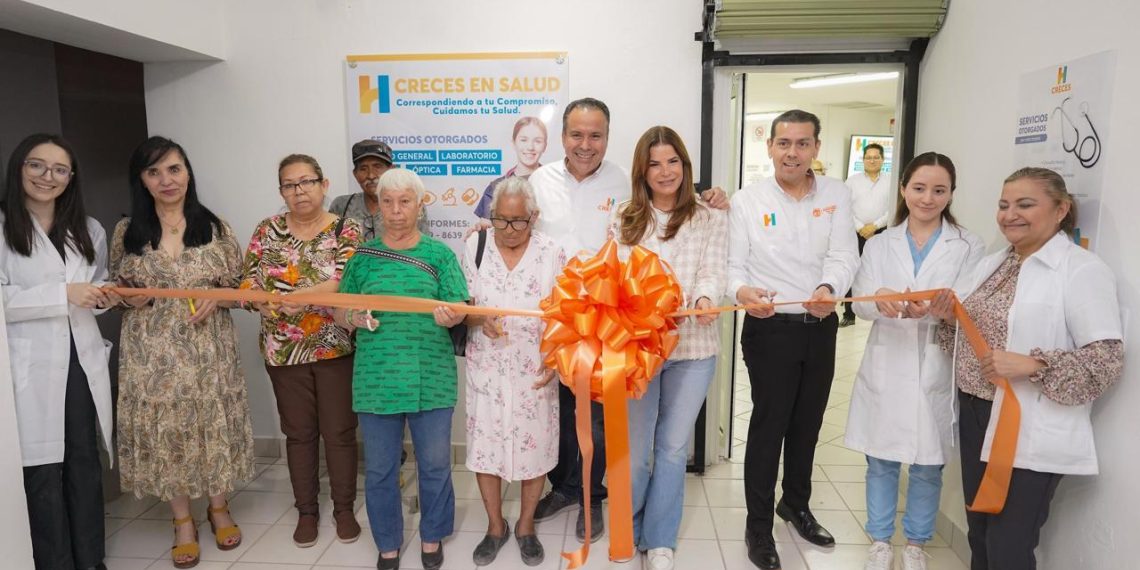 Inauguran Toño Astiazarán y Patty Ruibal tercera Clínica CRECES en Salud Los Olivos