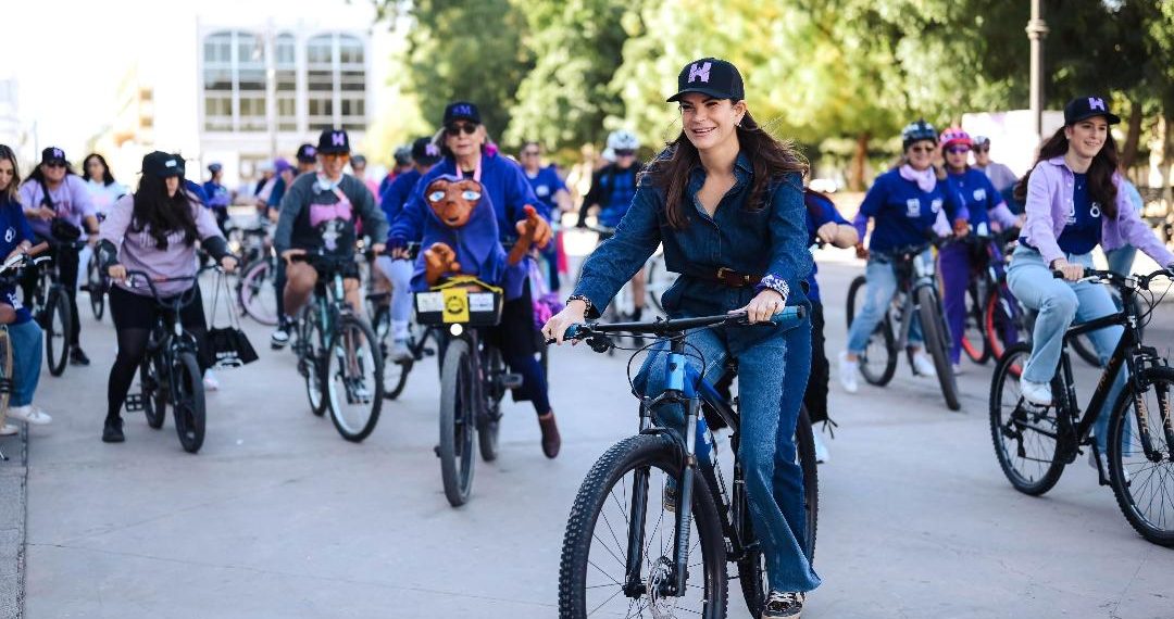 Participa Patty Ruibal en la “Rodada por las Mujeres” en Hermosillo