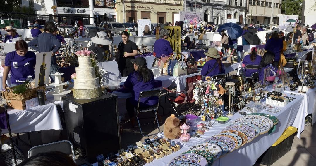 Participan 120 emprendedoras en Feria de las Mujeres