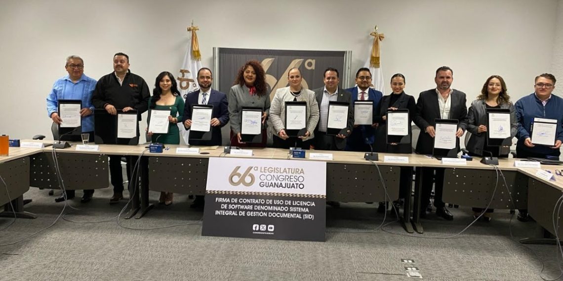 Gobierno de Sonora fortalece gestión documental en Itescan con moderno software