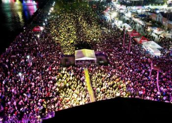 Celebra Gobernador Durazo gran éxito del Carnaval de Guaymas con más de 350 mil asistentes y saldo blanco