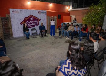 Entrega Gobierno de Sonora equipamiento a Casa del Estudiante Urense
