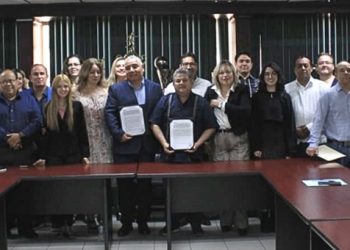 Firman convenio entre UTH-INCIDE