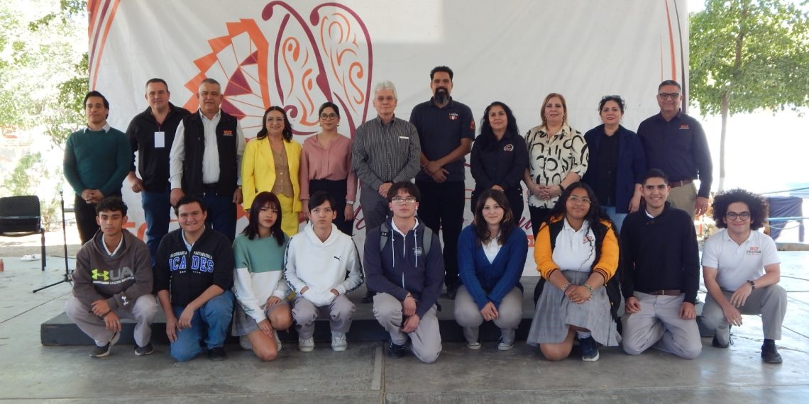 Estudiantes de Cobach Sonora van por Premio a la Excelencia del Concurso Estatal Académico y Cultural 2025
