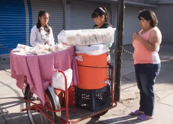 Persiste la desigualdad laboral: mujeres ganan 25% menos que los hombres