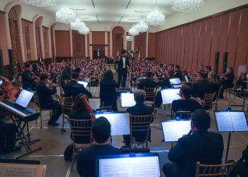 Gobierno de Sonora celebra la Gala Azul en conmemoración del Día Mundial de la Concienciación sobre el Autismo