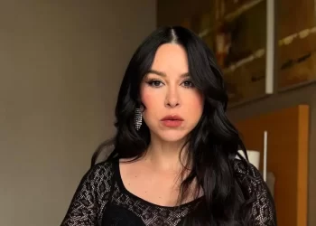 Denisse Guerrero, vocalista de Belanova, se lanza como solista