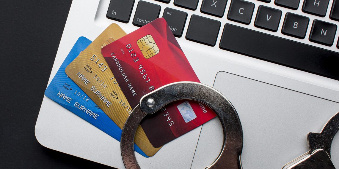Advierten de fraudes por alojamiento y demás servicios en vacaciones