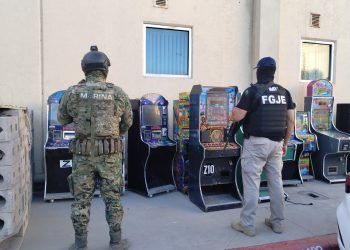 Operativo conjunto AMIC-SEMAR asegura 12 máquinas tragamonedas en Ciudad Obregón