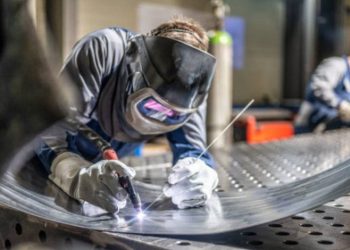 Repunta la actividad industrial en México