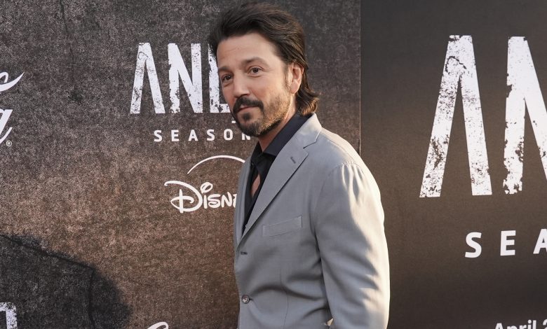 Agradece a latinos el éxito de Andor