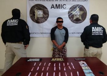 Operativo conjunto AMIC-DEFENSA-GN captura a tres presuntos narcomenudistas en serie de cateos