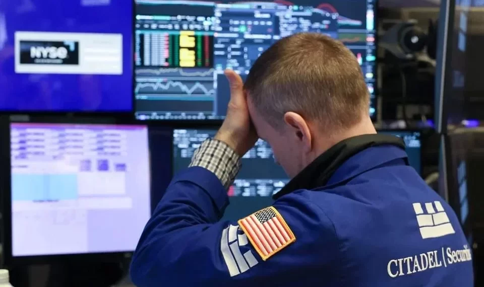 Se van 47,687 mdp de México en 3 días