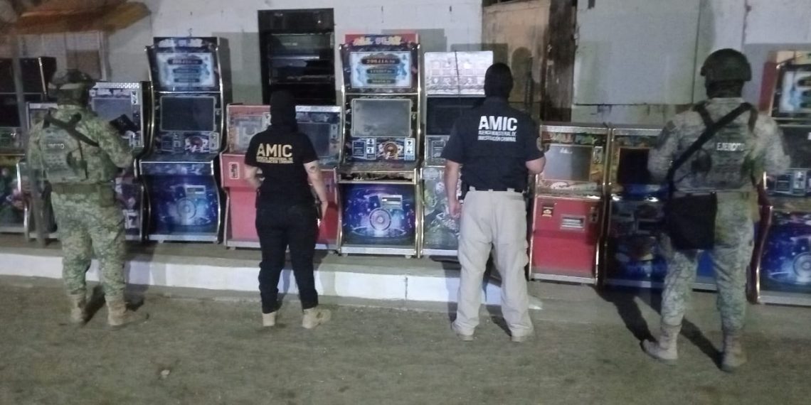 En cateos aseguran 34 máquinas tragamonedas en Caborca
