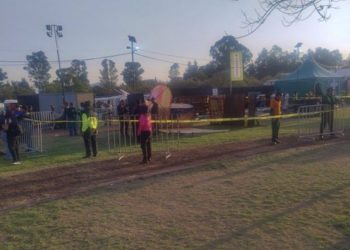 Dos fallecidos por la caída de una estructura en un concierto en la CDMX