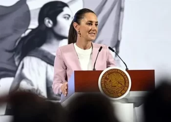 ‘Regaña’ Claudia Sheinbaum a morenistas por vida de lujos