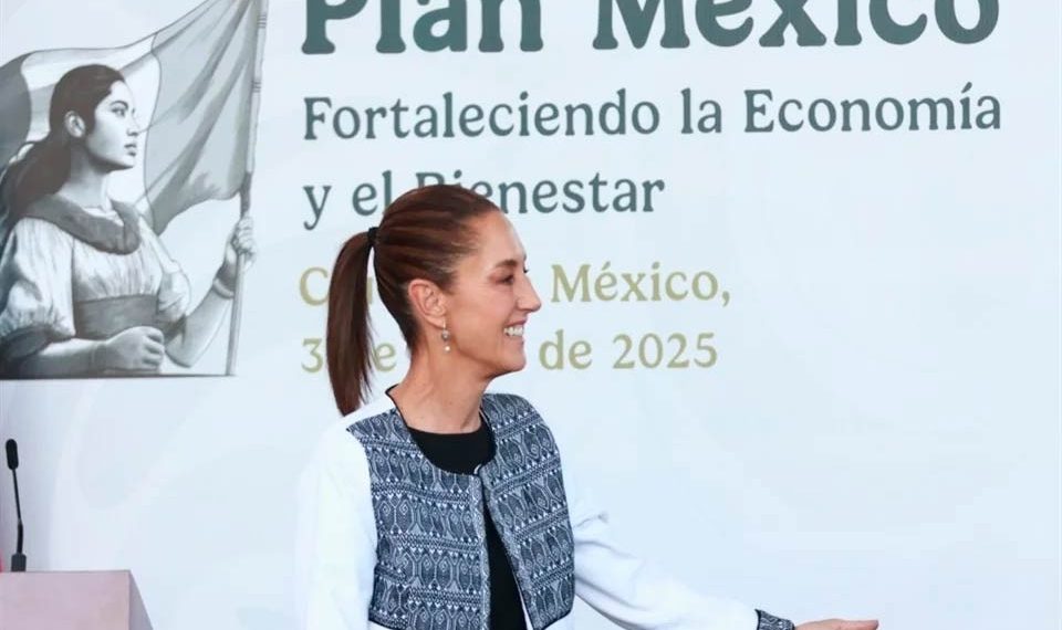 Busca Sheinbaum ampliar fabricación de autos en México