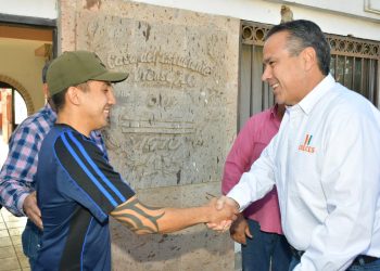 Respalda Antonio Astiazarán a residentes de la Casa del Estudiante Urense en Hermosillo