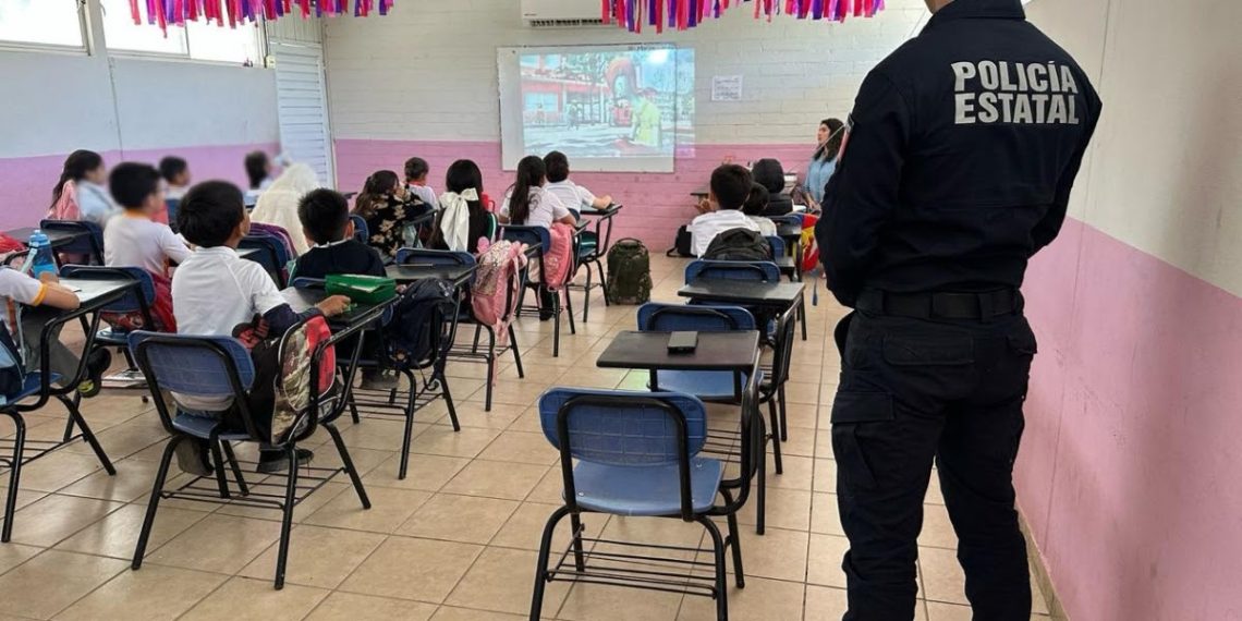 Imparte Gobierno de Sonora pláticas sobre prevención de violencias a niñas y niños de Pitiquito: Víctor Hugo Enríquez