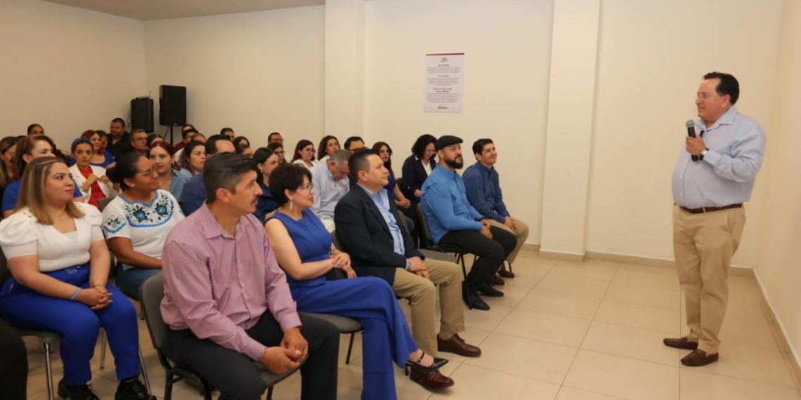 Capacita Gobierno de Sonora a personal de Isssteson en el Día de Concientización sobre el Autismo