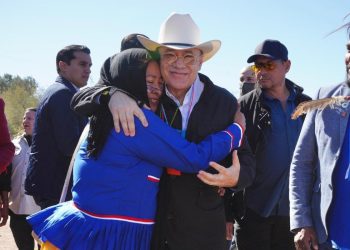 Gobernador Durazo fortalece raíces y cultura de pueblos originarios en Semana Santa