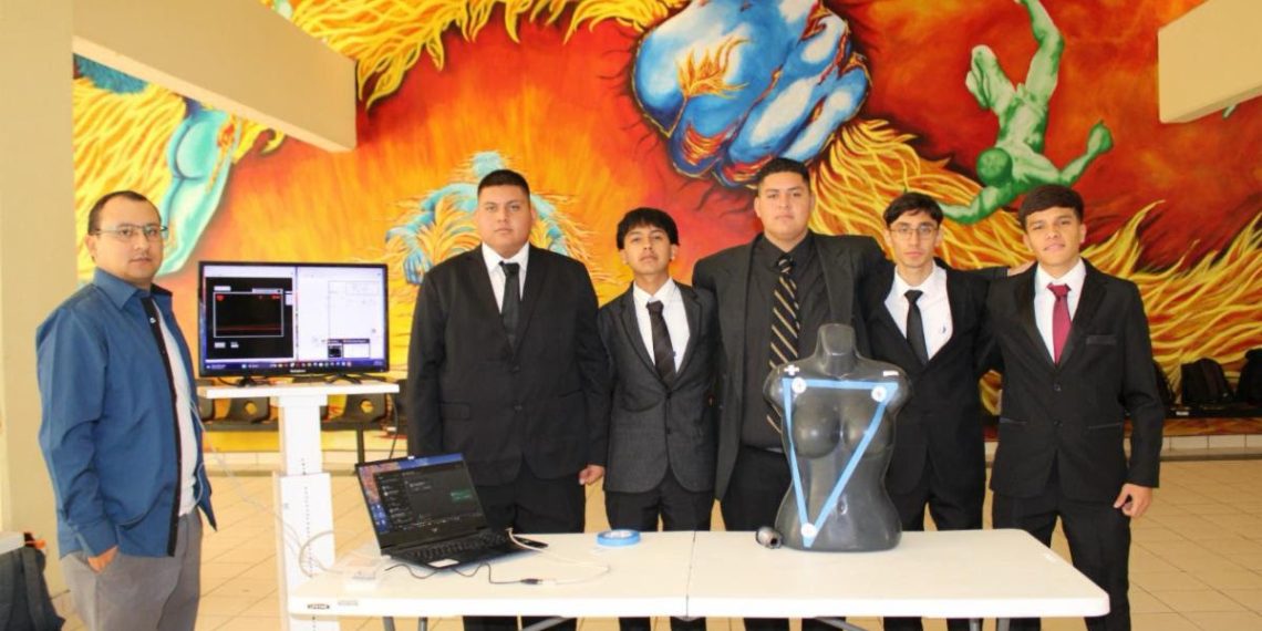 Presenta alumnado de la UTNogales soluciones tecnológicas innovadoras para facilitar la vida cotidiana